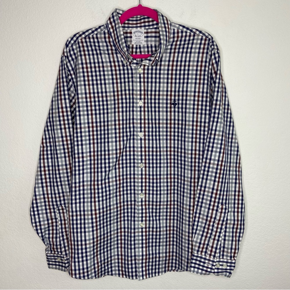 Brooks Brothers Navy White & Burgundy Plaid Non-Iron Regent Button Down Size L
